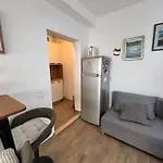 Dalmacija Apartment *