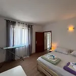 Dalmacija Apartment