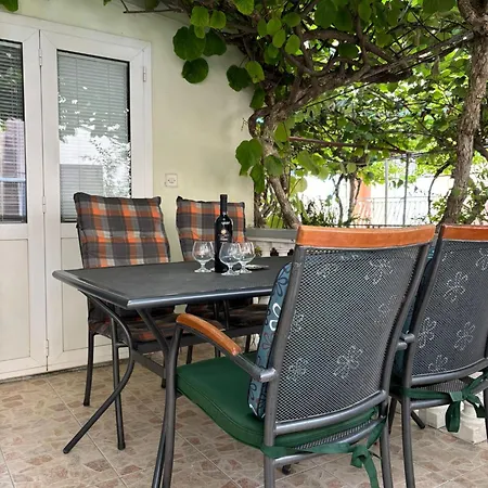 Apartment Dalmacija