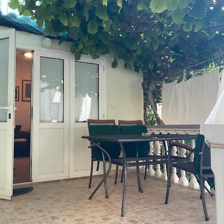 Dalmacija Apartment *