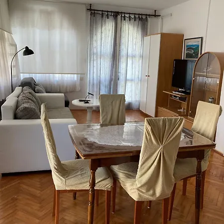 Apartament Dalmacija *