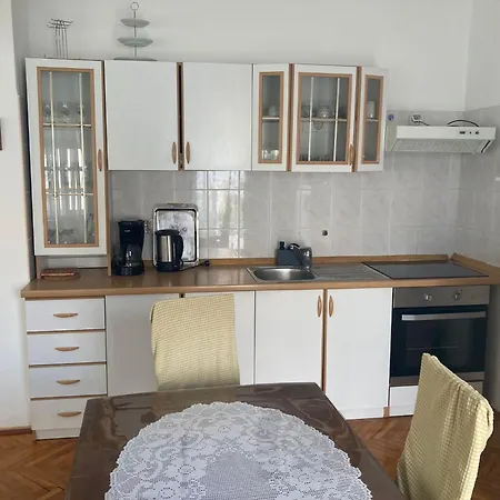 Apartment Dalmacija *