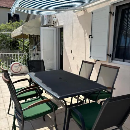 Apartament Dalmacija *