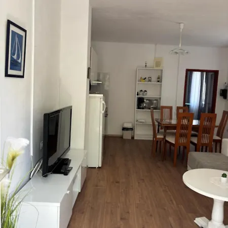 Apartament Dalmacija Biograd Na Moru